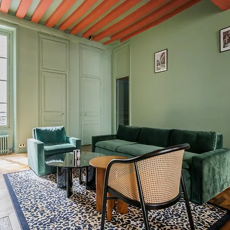 Superb Near Notre-dame Cathedral - Mobility Lease *