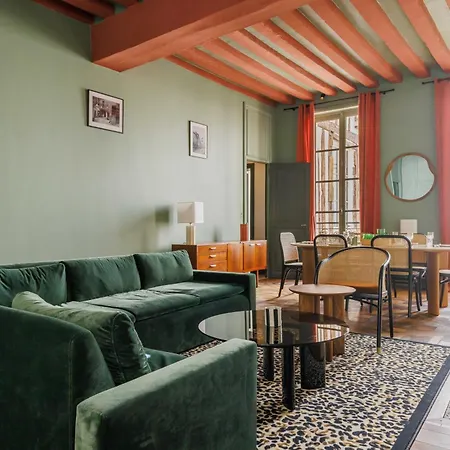 Superb Near Notre-dame Cathedral - Mobility Lease *