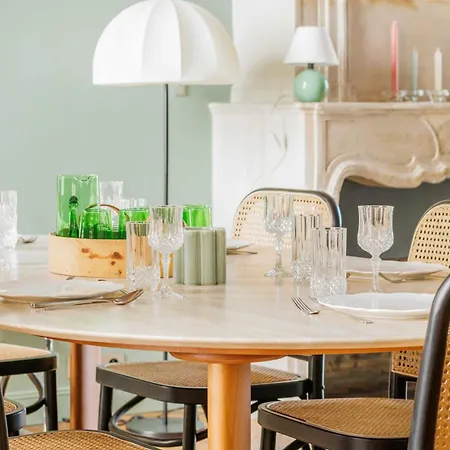 Apartment Superb Near Notre-dame Cathedral - Mobility Lease Paris