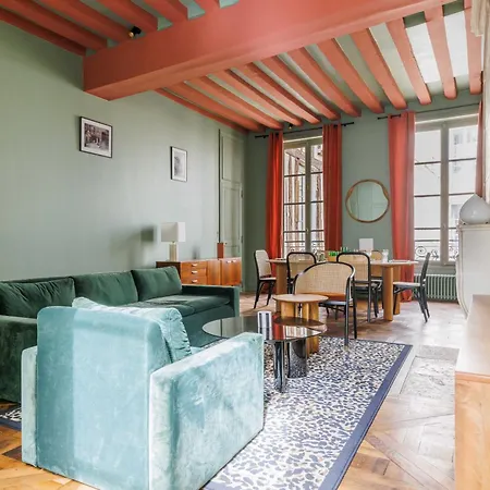 Superb Near Notre-dame Cathedral - Mobility Lease * Paris