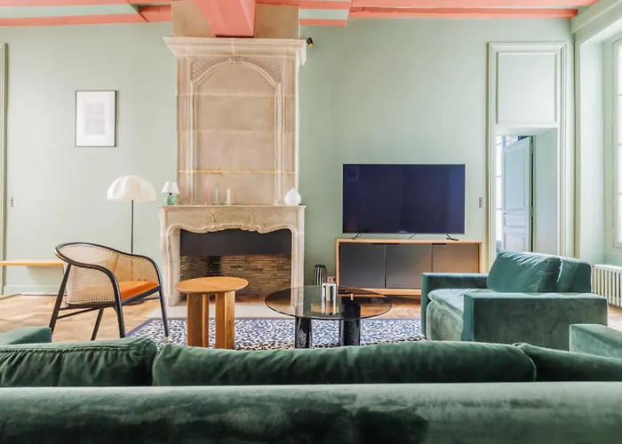 Superb Near Notre-dame Cathedral - Mobility Lease 아파트 파리