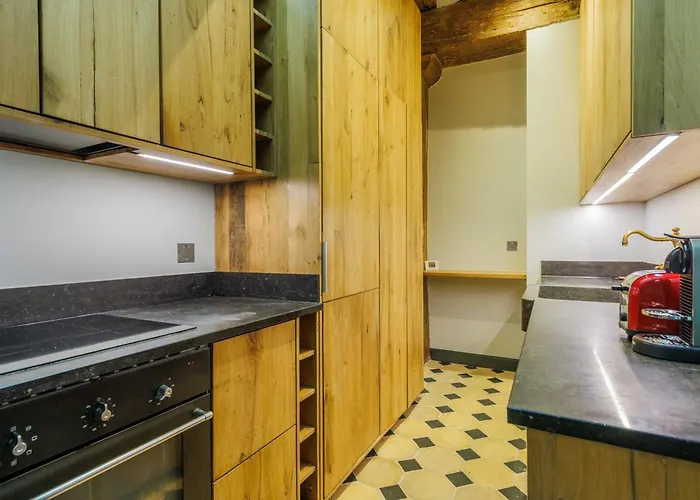 Superb Near Notre-dame Cathedral - Mobility Lease 아파트